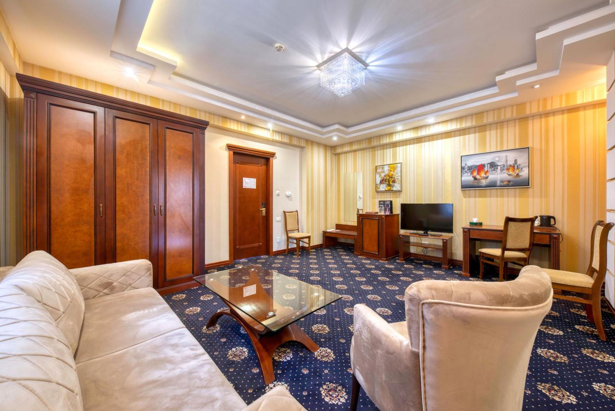 Spa Hotel Grace Forum Erévan Chambre photo