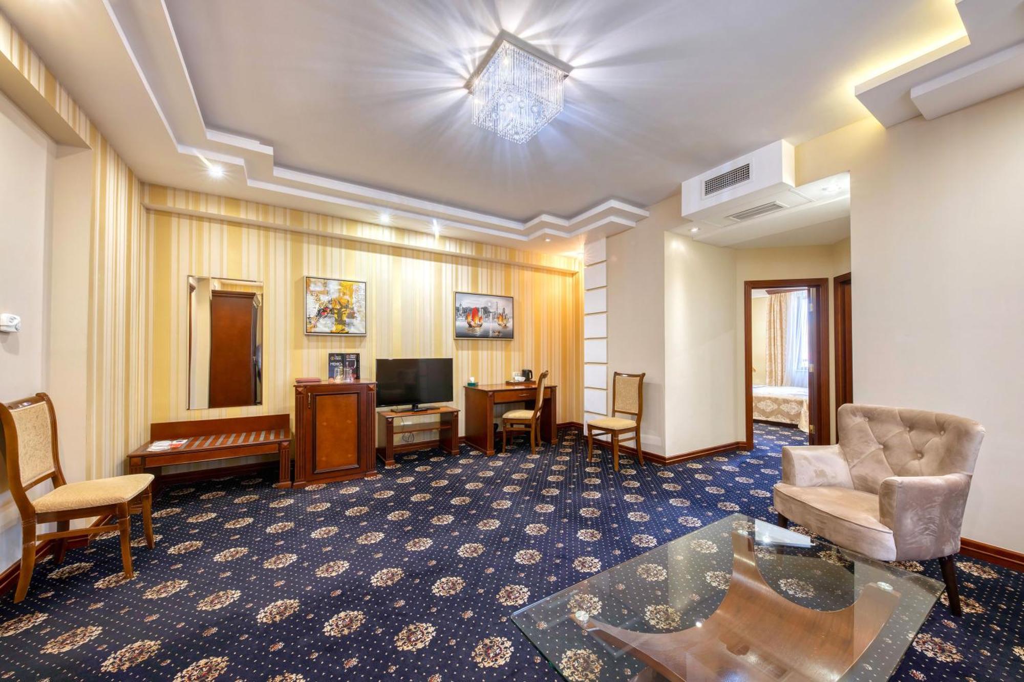 Spa Hotel Grace Forum Erévan Chambre photo