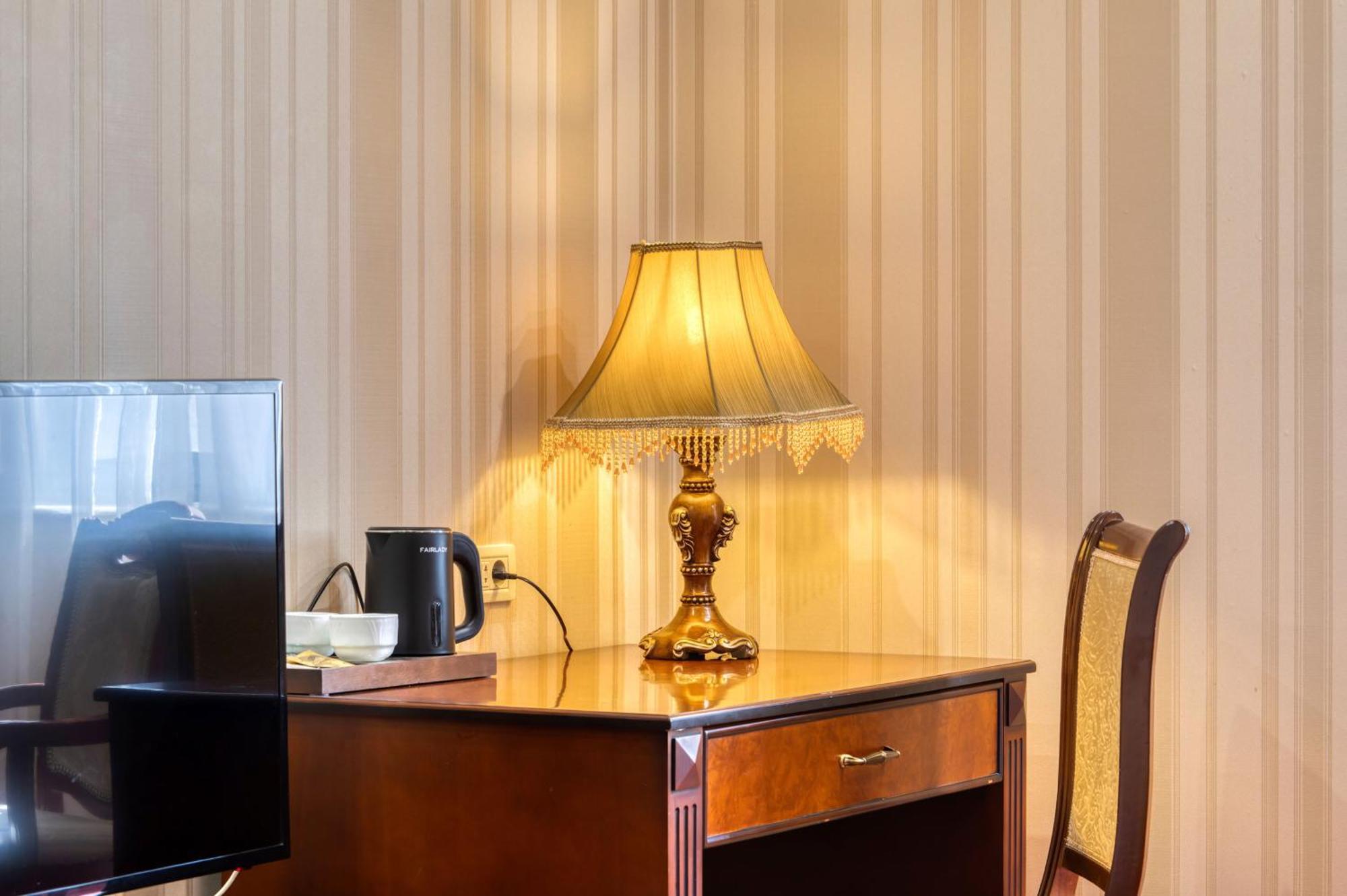 Spa Hotel Grace Forum Erévan Chambre photo